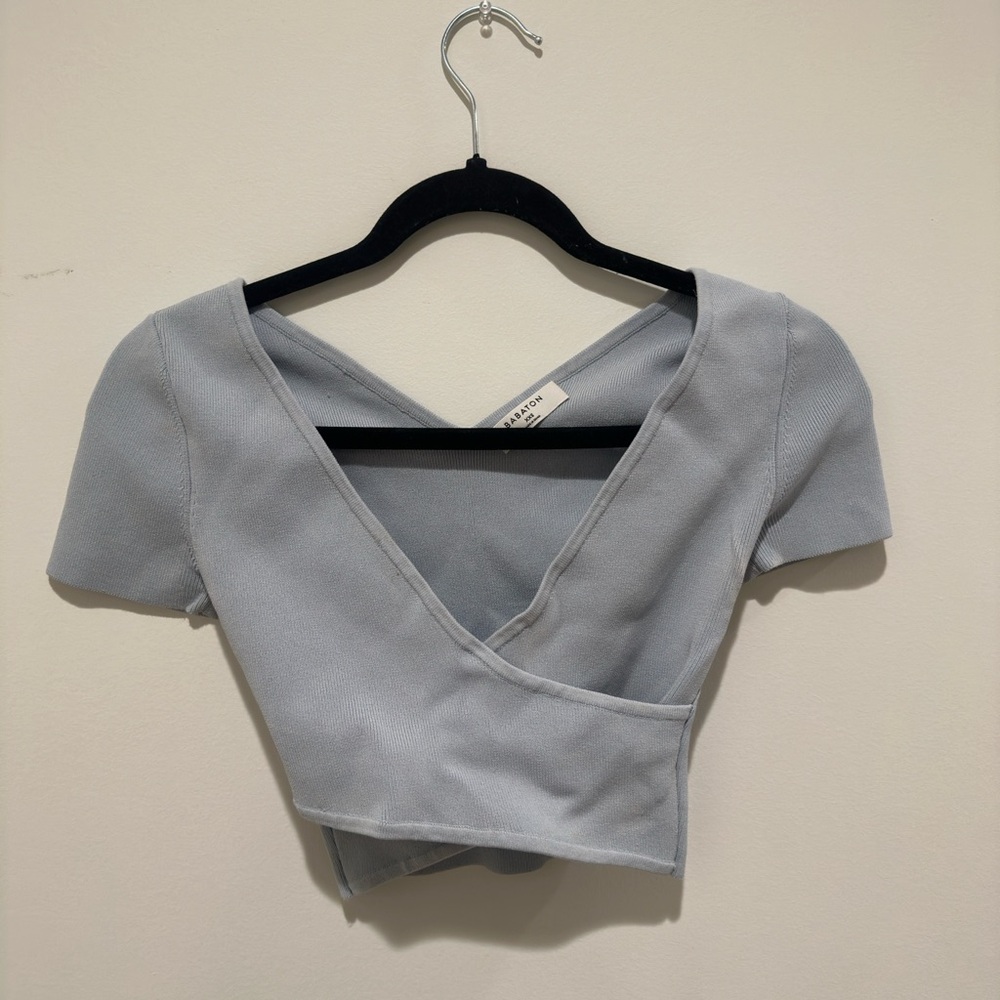 Babaton Baby Blue V-Neck Crop Top